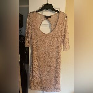 Women’s knee length open back lace overlay dress - champagne pink - size medium